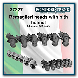 Головы берсальеров в пробковых шлемах времён Второй мировой войны (в наличии)