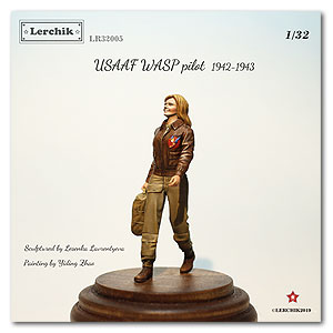 Девушка-пилот WASP ВВС США 1/32