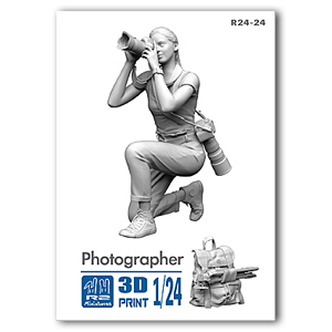 1/24 Фотограф (женщина)