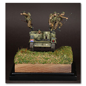 Экипаж британских пехотинцев для Universal Carrier.