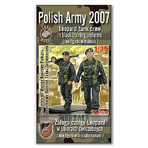 Польская армия 2007 г. – экипаж танка «Леопард» в чёрной учебной форме – две фигурки из смолы с наклейками