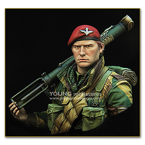 Британские воздушно-десантные войска с PIAT WWII (требуется отложенный заказ на 4–5 недель)