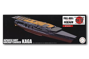 Авианосец IJN Kaga с тремя полетными палубами, полный корпус