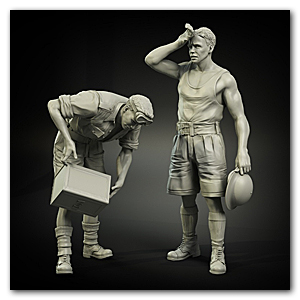 Британский авианосец RAC North Africa дозаправляет солдат