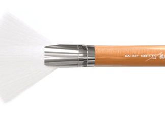 Чистая щетка для удаления пыли